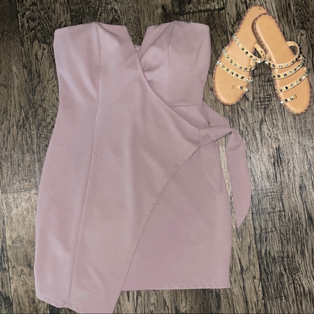 NWOT  Womens strapless wrap dress